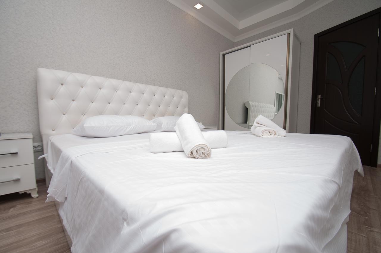 Sea Appart Hotel In The City Center Batumi Exterior photo